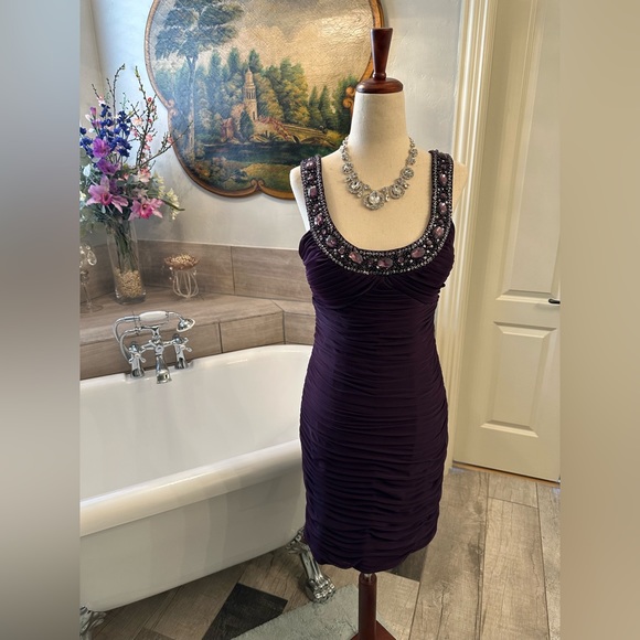 Pristine Caché Gorgeous Dark Purple Embellished Jeweled Fitted Dress 6 - Picture 14 of 17